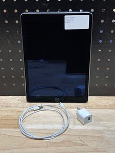 2015 Apple iPad Air 2