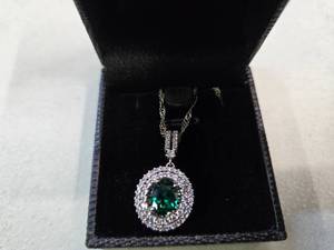 Gold Coast Platinum Plated Necklace (Green, New). Sold for over $120.00 online