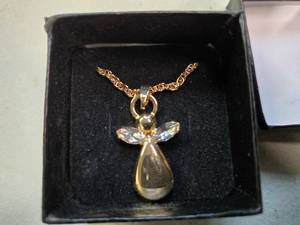 Genuine Australian 14K Gold Plated Crystal Angel Locket on 18-Inch Rope Chain  Brand New  Brand New Sold online for over $120