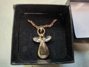 Genuine Australian 14K Gold Plated Crystal Angel Locket on 18-Inch Rope Chain  Brand New  Brand New Sold online for over $120