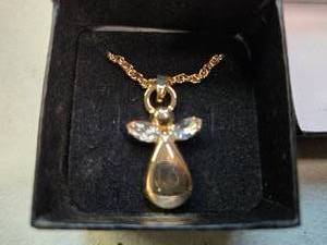 Genuine Australian 14K Gold Plated Crystal Angel Locket on 18-Inch Rope Chain  Brand New  Brand New Sold online for over $120