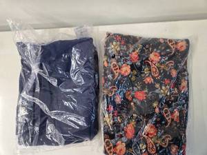 Lot of 2 Coco Carmen Leggings ( Size LXL) New and in the pack