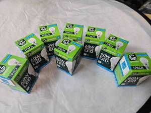 Lot of 8 Packs of Greenlite Dust-to-Dawn LED Light Bulbs (60W Equivalent)