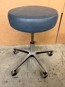 lot 35 image: MSRP $400 Century Entrust Pneumatic Exam Stool - In Great Condition