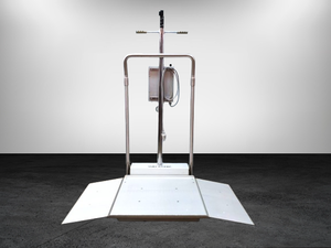 lot 41 image: MSRP $3500&nbsp880lb Capacity Professional Scale-Tronix 6006 Digital Wheelchair Bariatric Patient Stand-on With Handlebars Scale Great For Animals, Livestock & Heavy Packages too - Good Working Condition