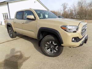 2017 Toyota Tacoma TRD Off Road 4x4 Double Cab