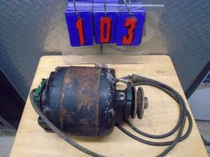 lot 103 image: GE � hp 110 volt motor. Tested & works. As shown.