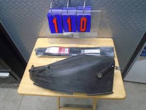 lot 110 image: Qty of 3 new 48� Craftsman blade & mulching cover. As shown.
