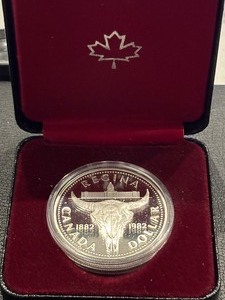 1982 Canada Silver Dollar Regina
