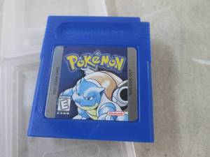 lot 3 image: (CNTR) Pokemon Blue Version Nintend...