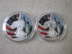 lot 10 image: (CNTR) 2 2017 Statue Of Liberty Com...