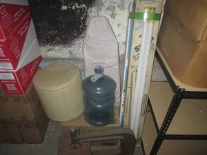 lot 31 image: (BR2) Assorted Unsold Lots...