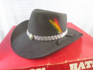 lot 62 image: (EW3) Akubra Snowy River Pure Fur F...