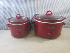 lot 106 image: (EW4) 2 Crock-Pot Slow Cookers...