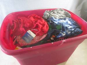 lot 110 image: (F-1) New with Tags Clothes Tote Fu...