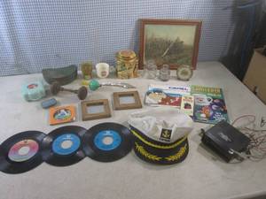 lot 119 image: (CSB) Assorted Vintage This and Tha...