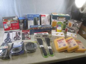 lot 129 image: (EW6) Assortment of New Items...