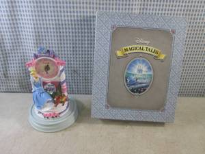 lot 135 image: (FS) Disney Cinderella Clock and Ma...