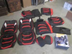 lot 156 image: (F-0) Car Seat Covers...