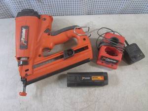 lot 166 image: (CSB) Paslode Cordless 16 Gauge Ang...