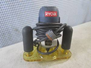 lot 169 image: (BS) Ryobi Router TR45 - Powers On ...