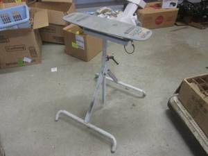 lot 175 image: (EW7) Ridgid Flip Top Portable Work...