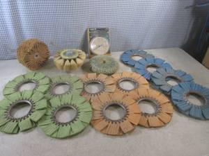 lot 194 image: (A-3) Assorted Buffing Wheels Etc...