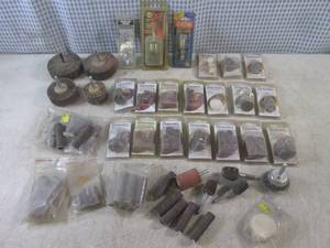 lot 196 image: (CSB) Assorted Dremel SandingPolis...