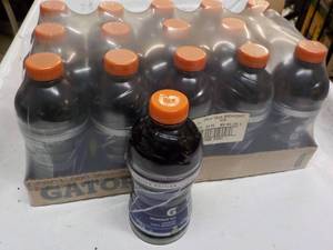 lot 132 image: 15 ct 28 oz Bottles Gatorade Midnig...