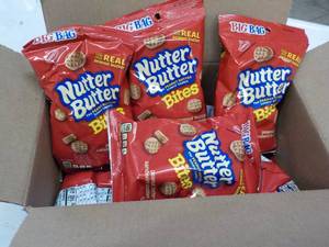 lot 168 image: 12 ct 3 oz Bags Nutter Butter with ...