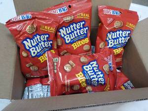 lot 171 image: 12 ct 3 oz Bags Nutter Butter with ...