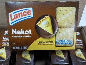 lot 177 image: 12 ct Lance Nekot 6.8 oz boxes Lemo...