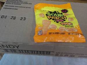 lot 231 image: 12 ct Peach Sour Patch Kids Candy 3...