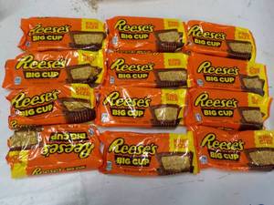 lot 247 image: Reeses Candy...