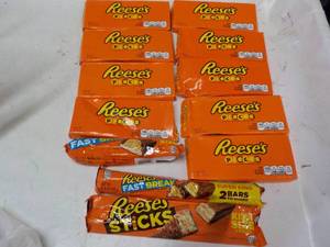 lot 248 image: Reeses Candy...