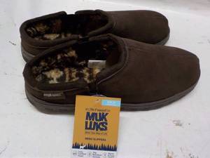 lot 336 image: MukLuks Size Mens 12 Chocolate Sli...