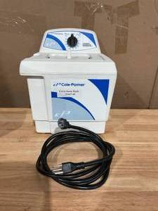 lot 398 image: Cole-Parmer - EW-08895-21 - Ultrasonic Cleaner with Mechanical Timer, 12 gallon, 115 VAC