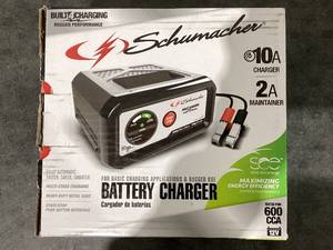 lot 621 image: Schumacher SC1282 10-Amp 12V Fully Automatic Battery Charger and Maintainer