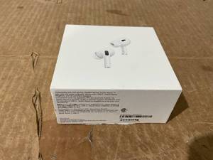 lot 276 image: Apple AirPods Pro 2