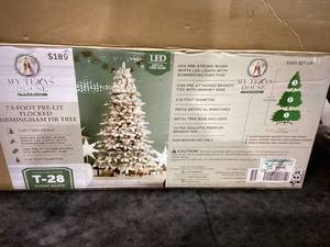 lot 515 image: 7.5ft Pre-Lit Flocked Green Birmingham Fir Artificial Christmas Tree with 400 White LED Lights, by My Texas House