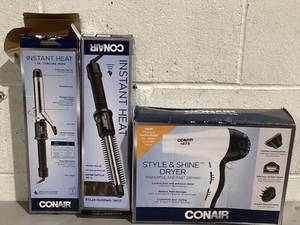 lot 560 image: Lot of 3 Miscenalleous Conair Hair Accessories