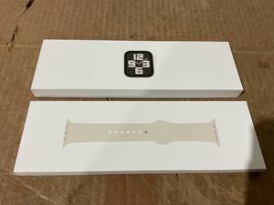 lot 67 image: Apple Watch SE (2nd Gen) GPS 40mm Smartwatch with Starlight Aluminum Case