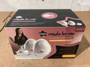 lot 82 image: Tomme Tippee In-Bra Wearabe Breast Pump