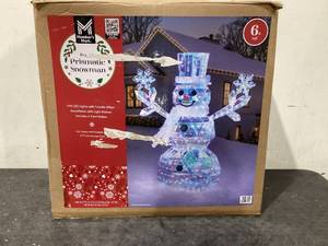 lot 687 image: Members Mark 6 570 LED Pre-Lit Prismatic Snowman Iridescent Finish