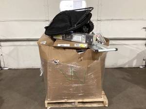 lot 907 image: Wholesale Pallet of Assorted Miscellaneous Items