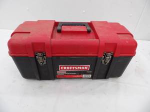 lot 91 image: Craftsman tool box