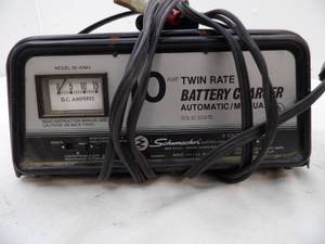 lot 128 image: Schumacher battery charger