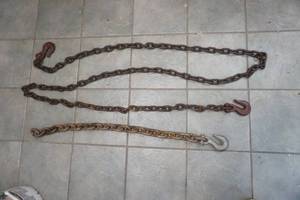 lot 20 image: Log chain