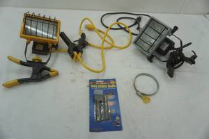 lot 78 image: Work Station lights