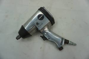 lot 65 image: Powermate air wrench